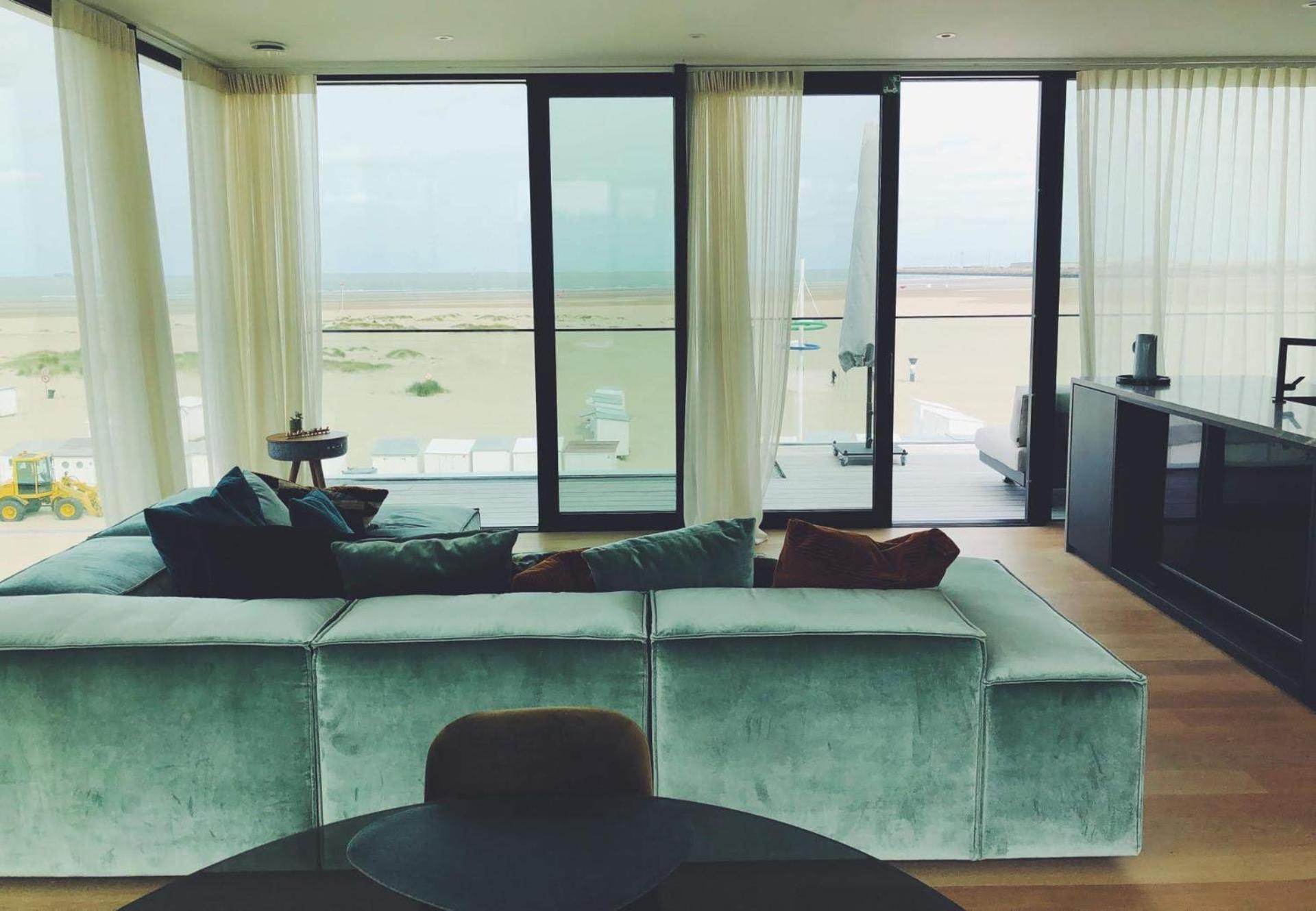 Penthouse La Naturale Zeezicht Bruggy Exteriér fotografie
