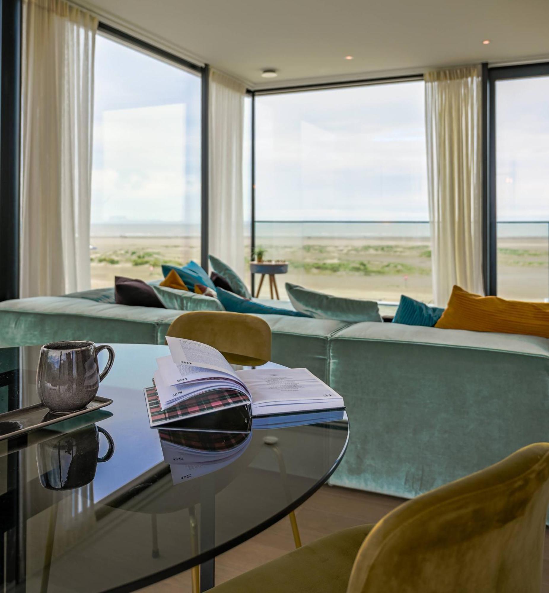 Penthouse La Naturale Zeezicht Bruggy Exteriér fotografie